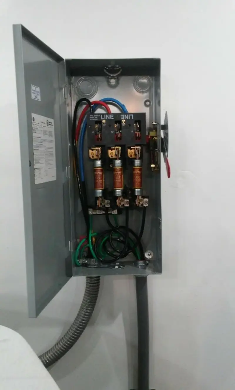 Three-phase disconnect switch installed for Electrical Wiring & Rewiring in Sumter